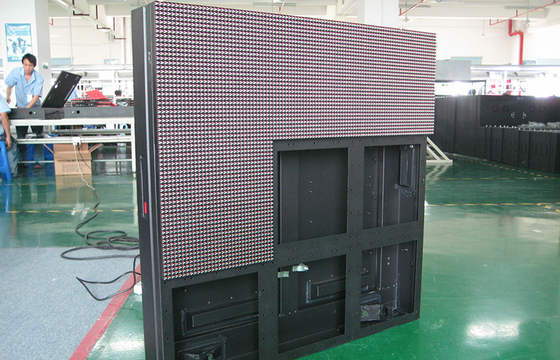 Automatic Brightness Adjustment Full Color Led Display  LED Walls Display DIP246 P8